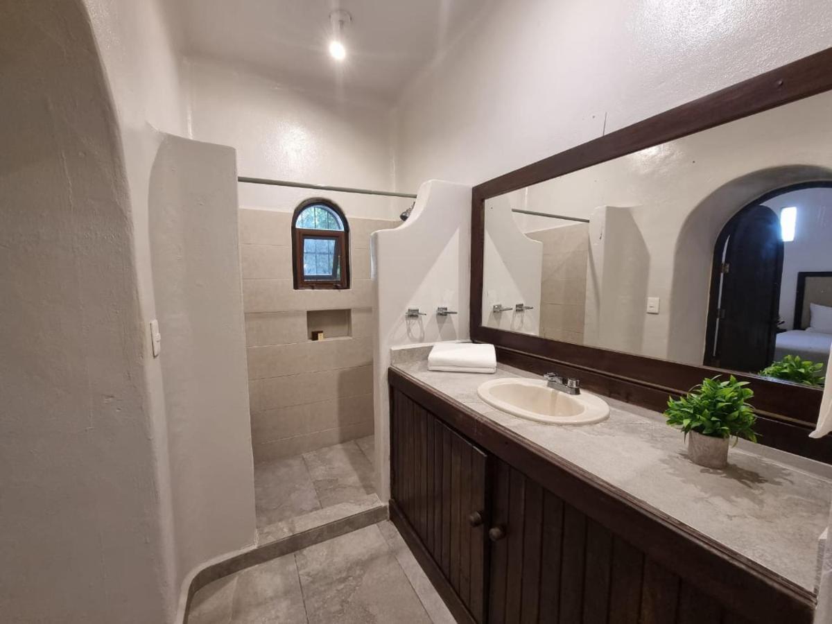 Beautiful House In Playacar 4 Bedrooms Beach Tennis Ac Плая дел Кармен Екстериор снимка