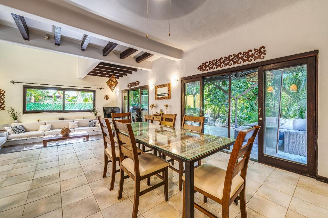 Beautiful House In Playacar 4 Bedrooms Beach Tennis Ac Плая дел Кармен Екстериор снимка