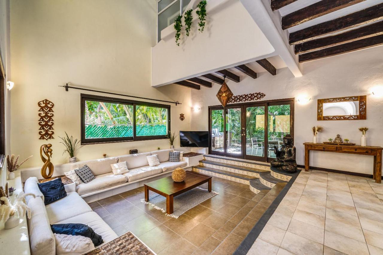 Beautiful House In Playacar 4 Bedrooms Beach Tennis Ac Плая дел Кармен Екстериор снимка