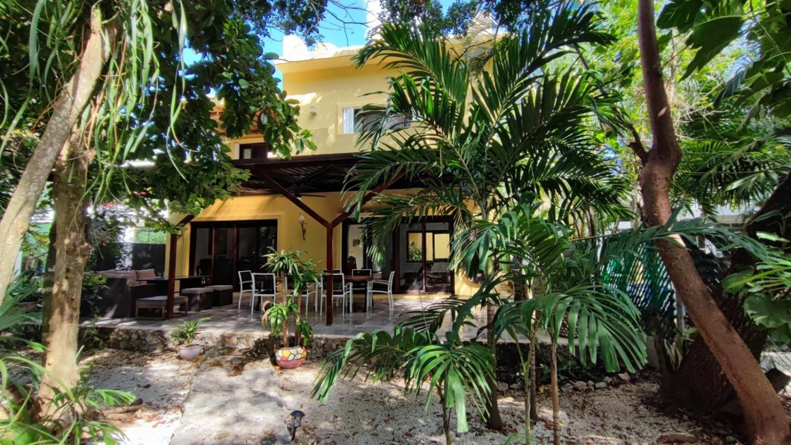 Beautiful House In Playacar 4 Bedrooms Beach Tennis Ac Плая дел Кармен Екстериор снимка